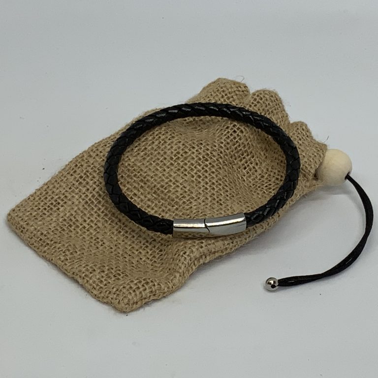 Armband svart frá Reiðu Öndinni