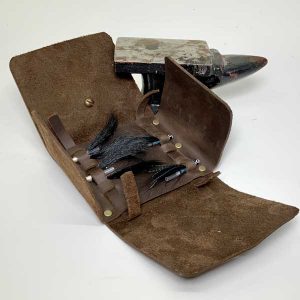 Tobbi túbuveski brúnt handgert úr leðri frá Reiðu öndinni